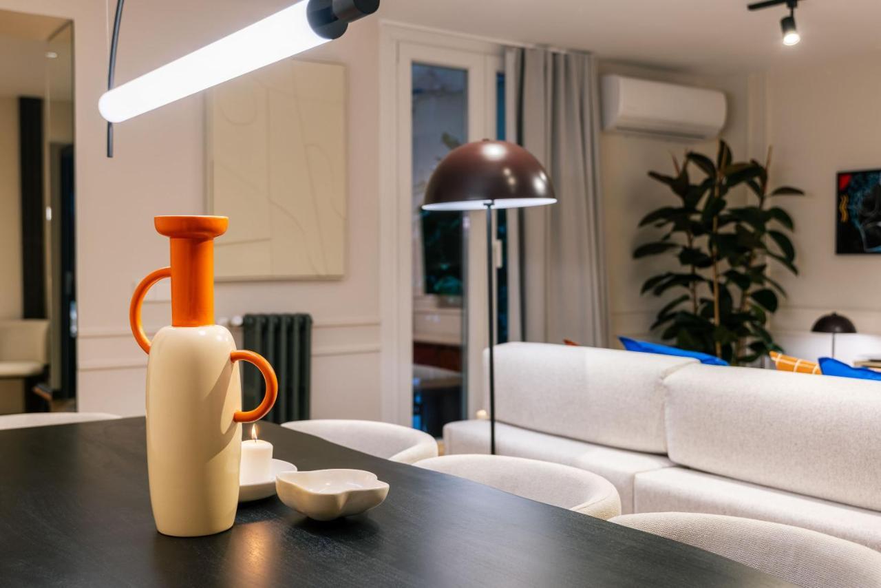 Stylish 4 Suites +Patio Luxury Apartment Gran Via Madrid Luaran gambar