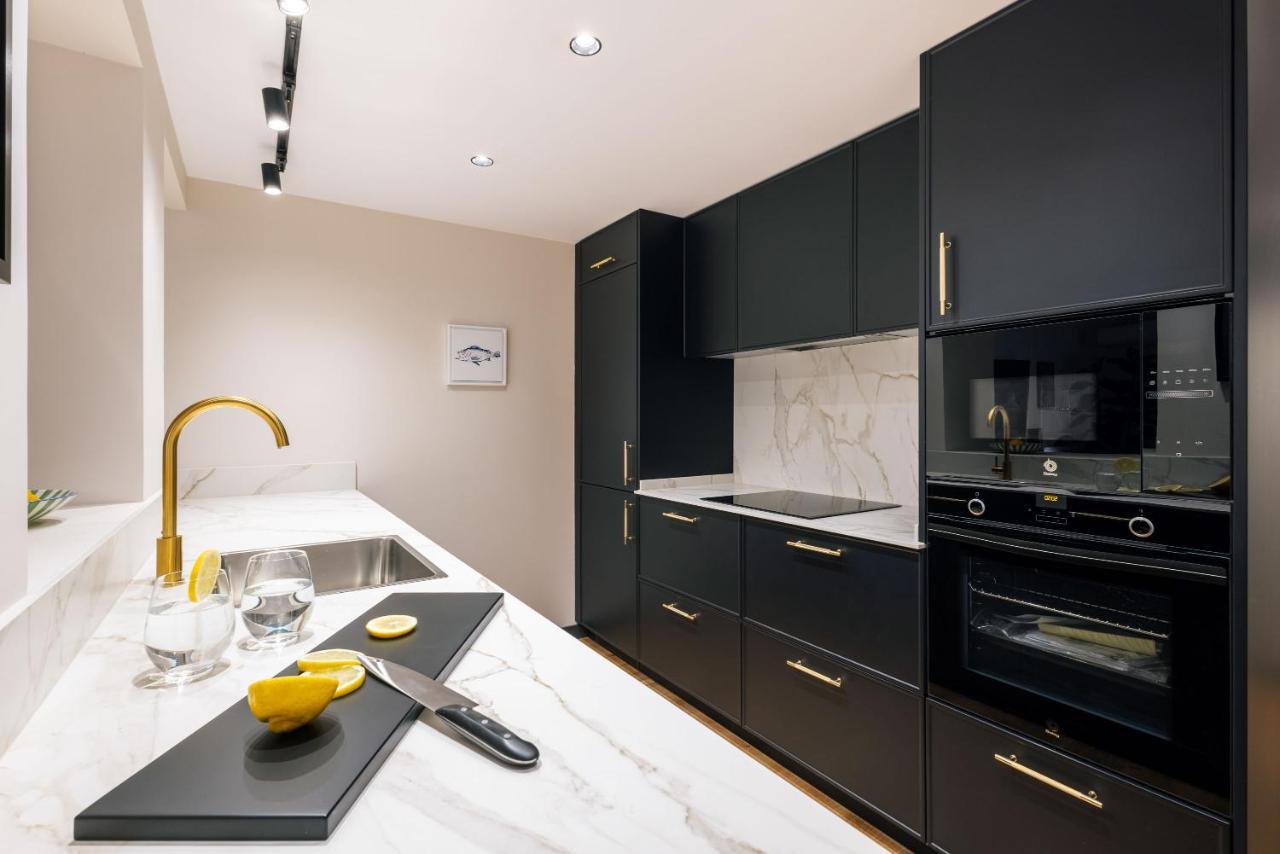 Stylish 4 Suites +Patio Luxury Apartment Gran Via Madrid Luaran gambar
