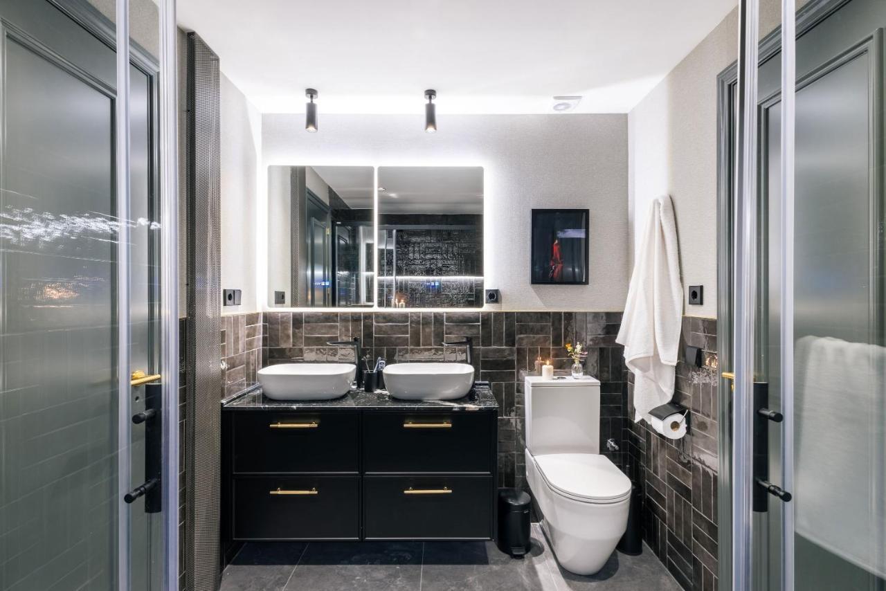 Stylish 4 Suites +Patio Luxury Apartment Gran Via Madrid Luaran gambar