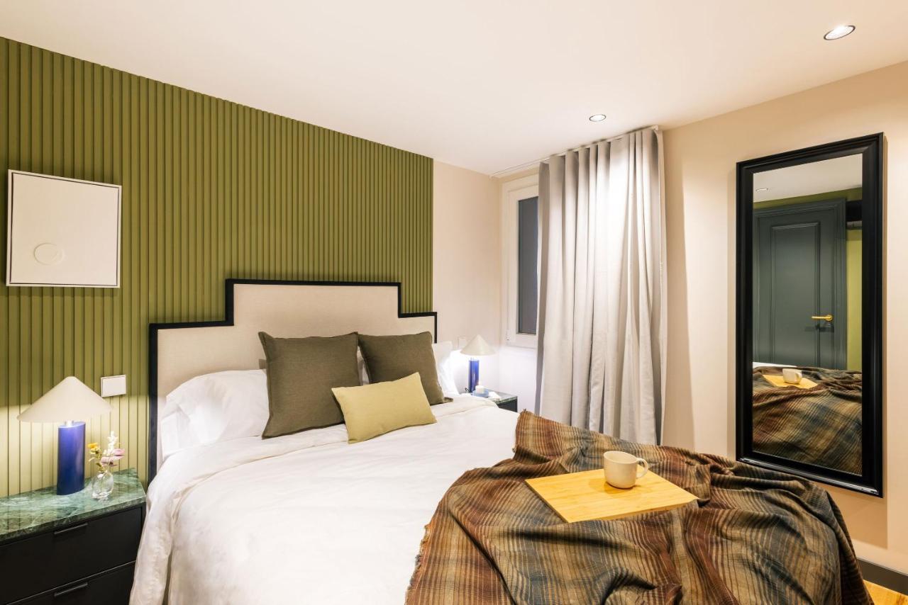 Stylish 4 Suites +Patio Luxury Apartment Gran Via Madrid Luaran gambar